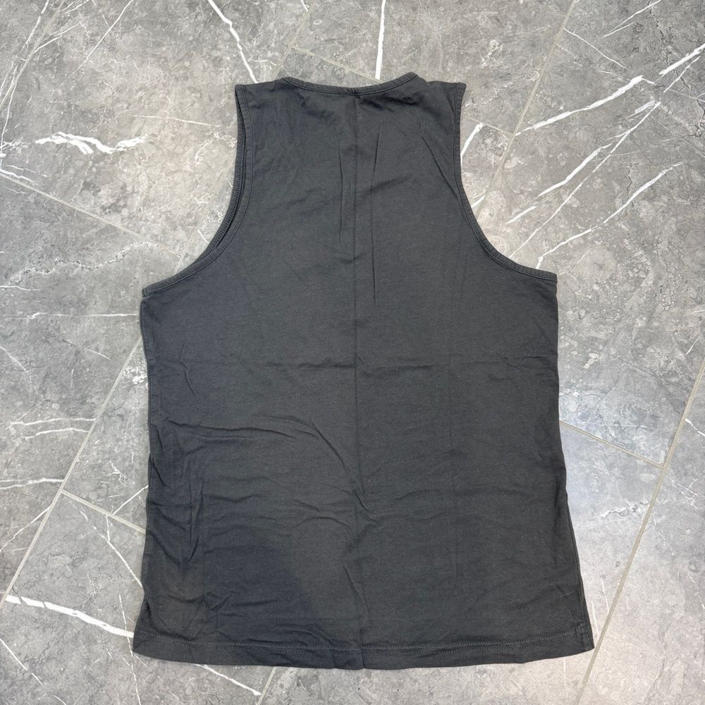 Rowdy Gentleman Wagon Wheel Gray Graphic Tank Top Men’s Size M - Picture 2 of 4